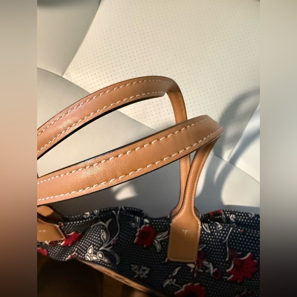 Tory Burch Ella Floral Tote - Navy and Red - Picture 6 of 15